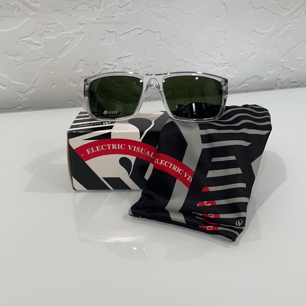 NWT Electric sixer black crystal sunglasses